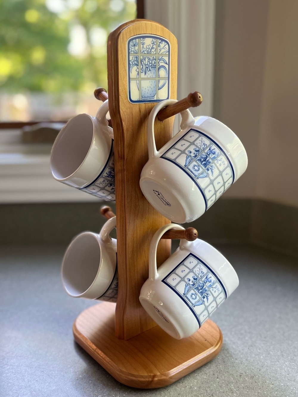 Vintage Blue Floral Mugs with Mug Tree Nancy Meyers Cottagecore Grandmacore